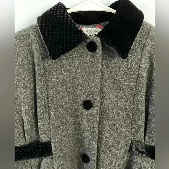 Rothschild Vintage 100% Wool Coat Girls Size 6X Gray with Black Velvet Trim - Picture 3 of 15